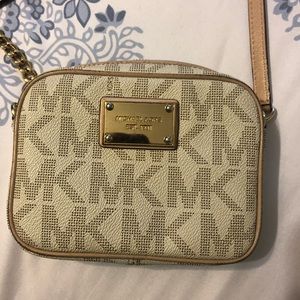 Michael Kors cross body